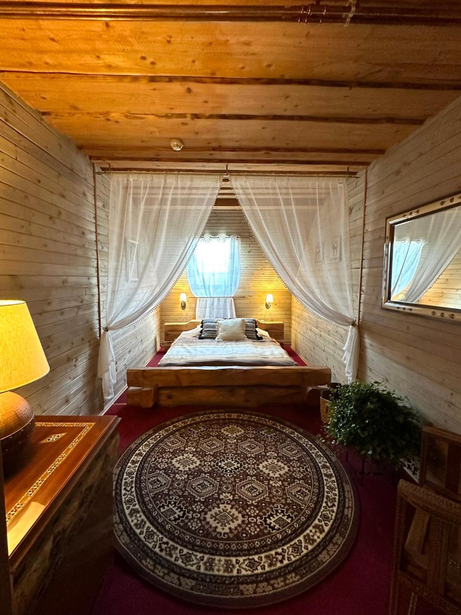 Raksi Hotel Cēsis Eksteriør billede